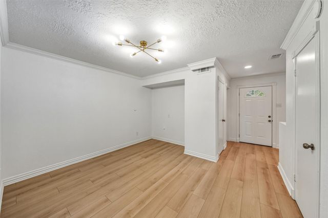 205 Granberry Street, Humble, TX 77338