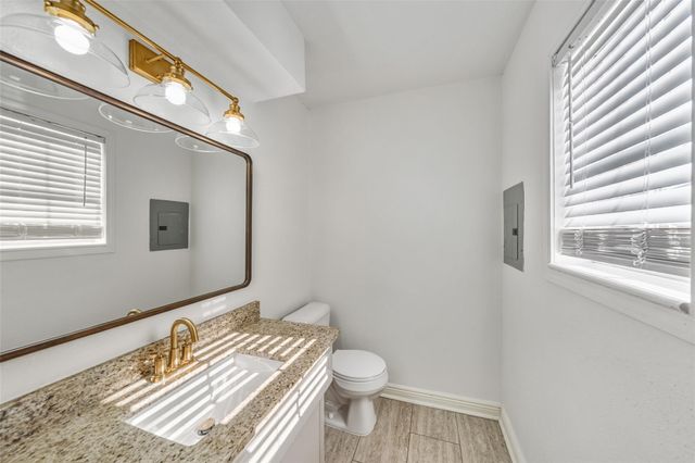 205 Granberry Street, Humble, TX 77338