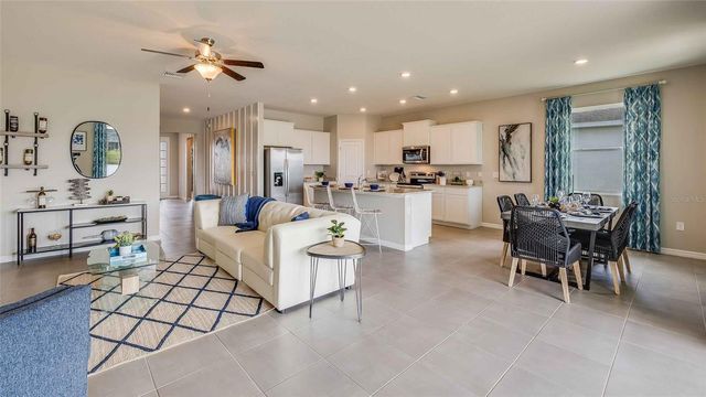 5428 SILVER MOONLIGHT DRIVE, Palmetto, FL 34221