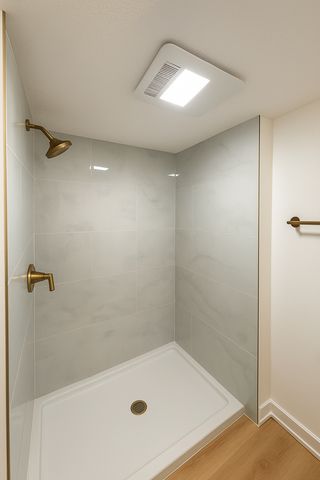 3706 White Bear Avenue N, White Bear Lake, MN 55110