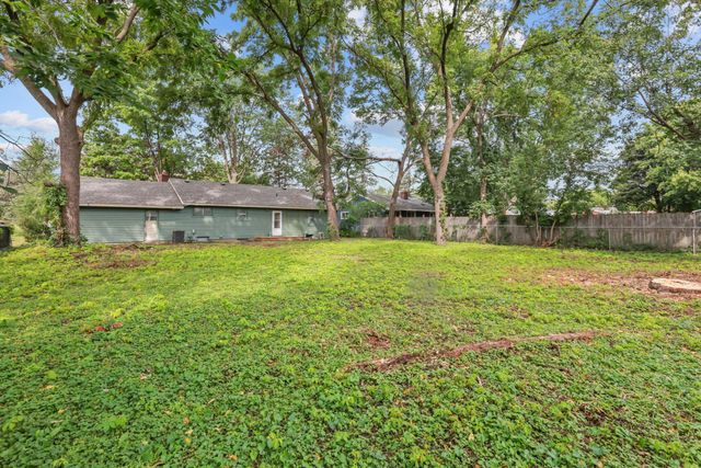 3706 White Bear Avenue N, White Bear Lake, MN 55110