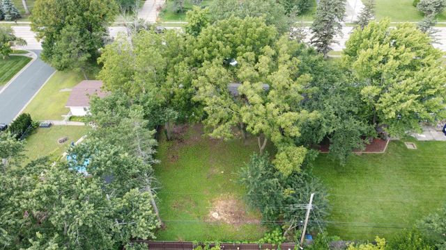 3706 White Bear Avenue N, White Bear Lake, MN 55110