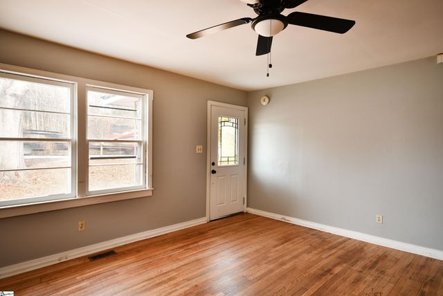 24 White Horse Road Extension, Greenville, SC 29695