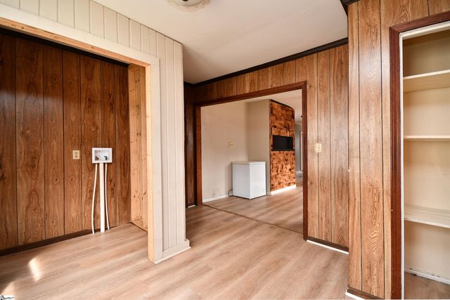 24 White Horse Road Extension, Greenville, SC 29695