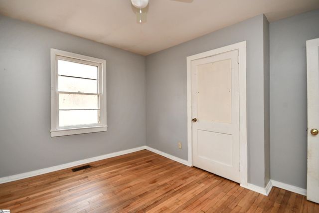 24 White Horse Road Extension, Greenville, SC 29695