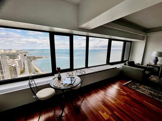 175 E Delaware Place 4603, Chicago, IL 60611