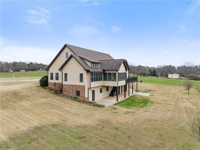 725 County Farm Road, Jefferson, GA 30549