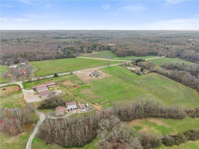725 County Farm Road, Jefferson, GA 30549