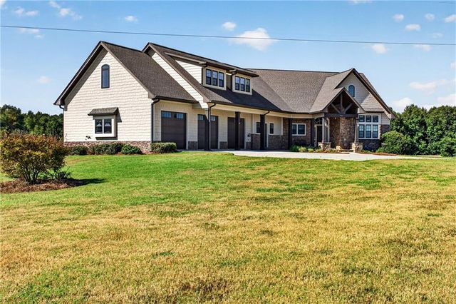 725 County Farm Road, Jefferson, GA 30549