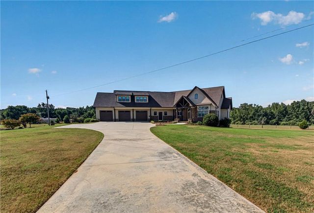 725 County Farm Road, Jefferson, GA 30549