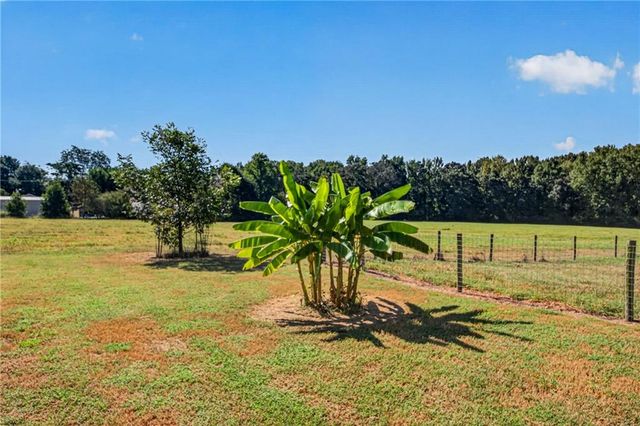 725 County Farm Road, Jefferson, GA 30549