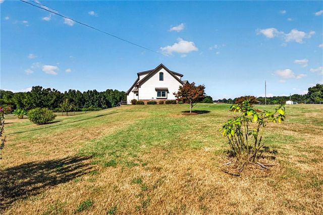 725 County Farm Road, Jefferson, GA 30549