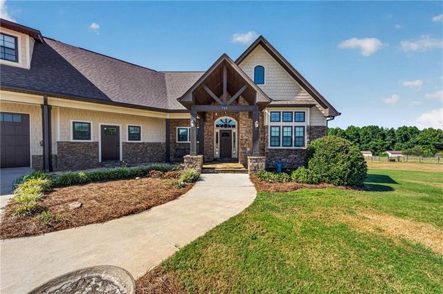 725 County Farm Road, Jefferson, GA 30549