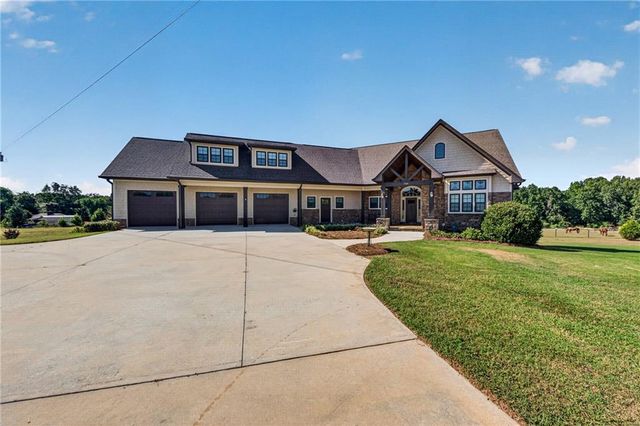 725 County Farm Road, Jefferson, GA 30549