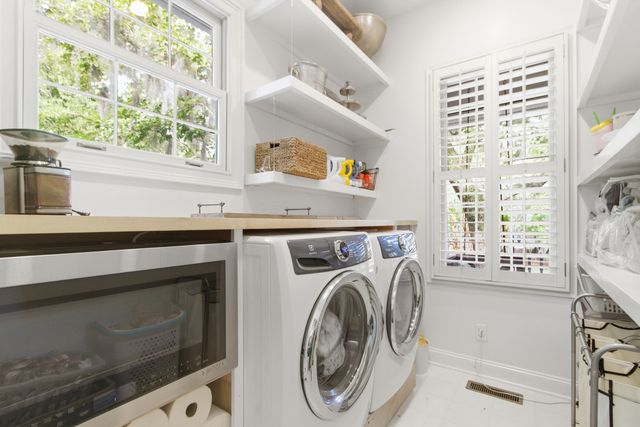 2338 Maclaura Hall Avenue, Charleston, SC 29414