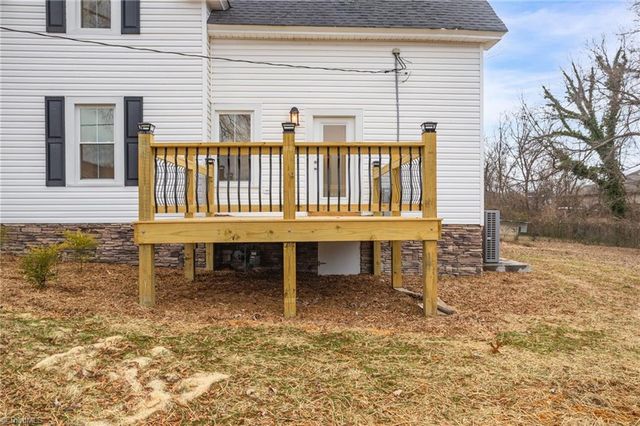 135 Dixon Street, Asheboro, NC 27203