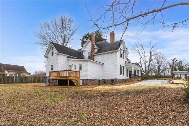 135 Dixon Street, Asheboro, NC 27203