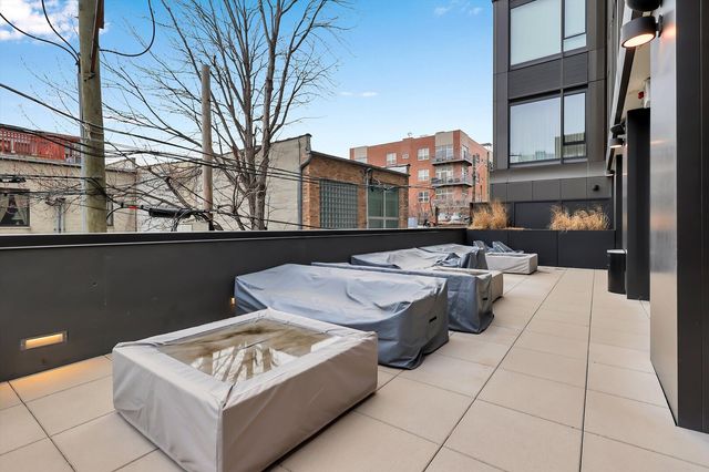 21 N May Street 501, Chicago, IL 60607