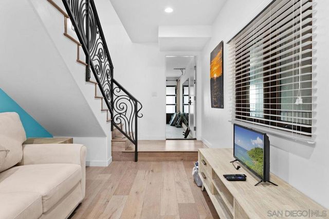 6639 La Jolla blvd, San Diego, CA 92037