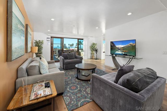 6639 La Jolla blvd, San Diego, CA 92037