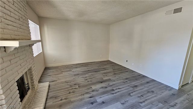 2771 Eldora Circle B, Las Vegas, NV 89146