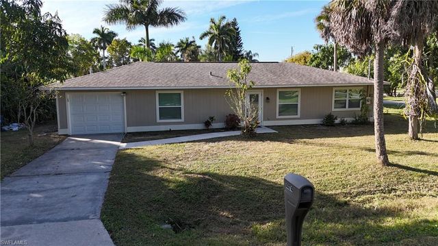 4474 E Riverside DR, Fort Myers, FL 33905