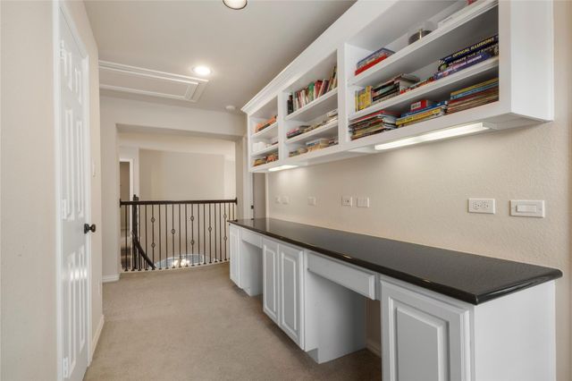 7117 Argonne Trail, Sugar Land, TX 77479