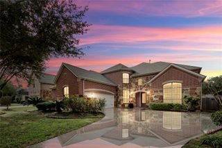 7117 Argonne Trail, Sugar Land, TX 77479