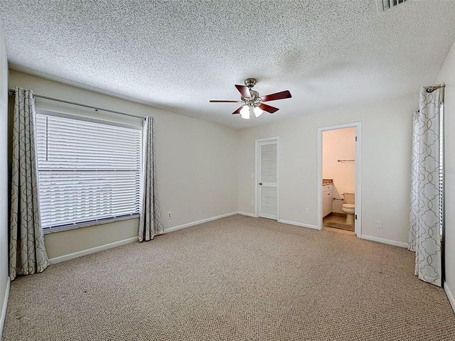 5406 MEADSTONE CT, Tampa, FL 33624