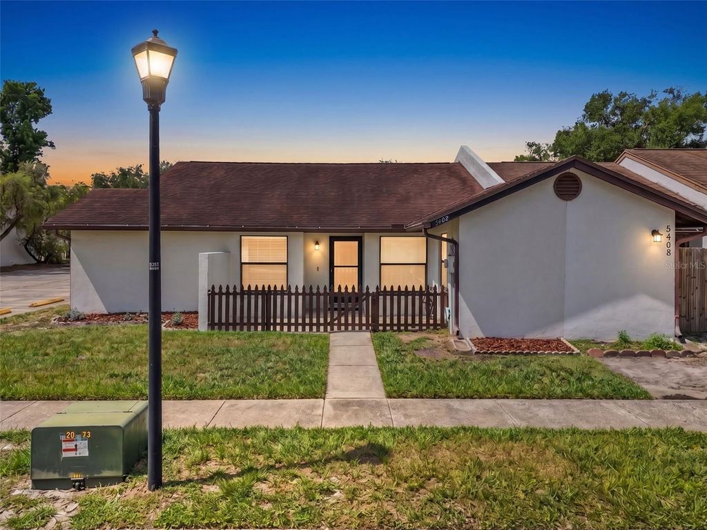 5406 MEADSTONE CT, Tampa, FL 33624