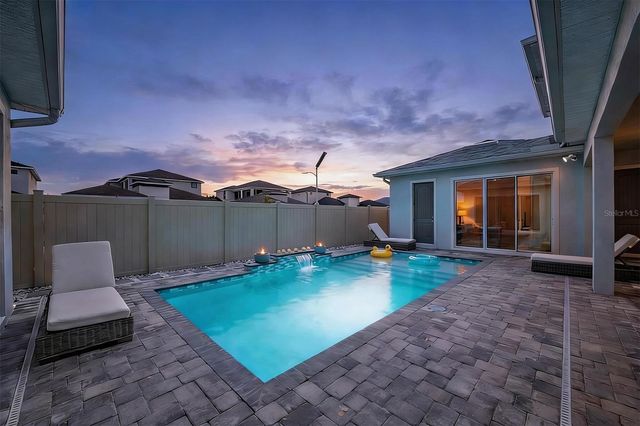10470 PURPLE THISTLE WAY, San Antonio, FL 33576