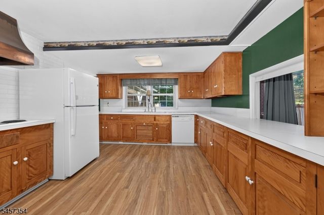 1012 Stanton Lebanon Rd, Clinton Twp., NJ 08833