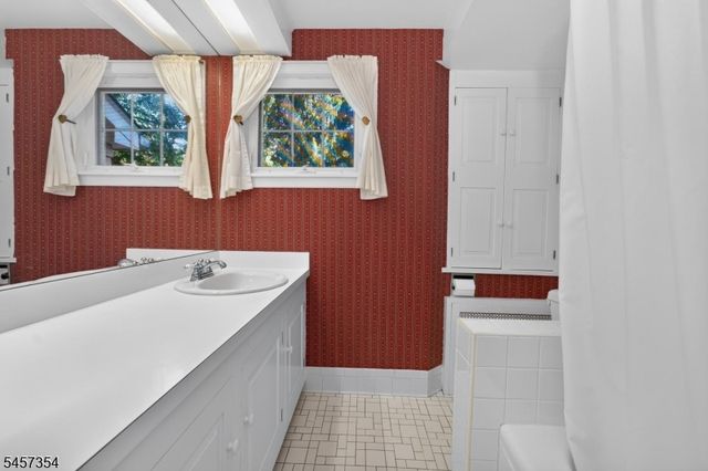 1012 Stanton Lebanon Rd, Clinton Twp., NJ 08833