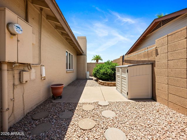 4604 W GARDENIA Avenue, Glendale, AZ 85301