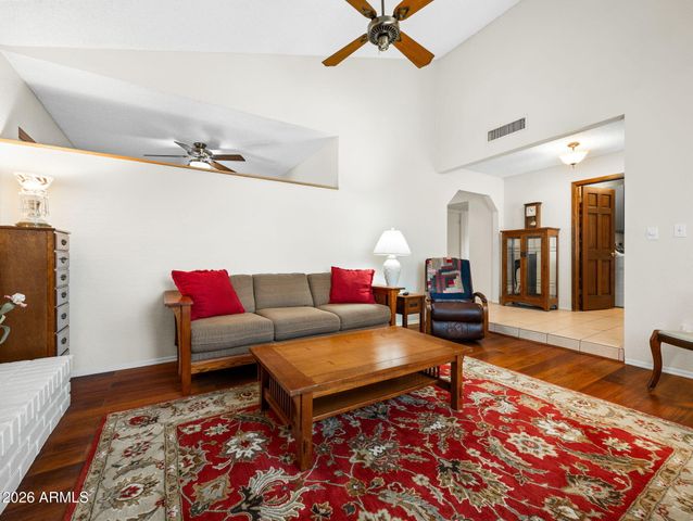 4604 W GARDENIA Avenue, Glendale, AZ 85301
