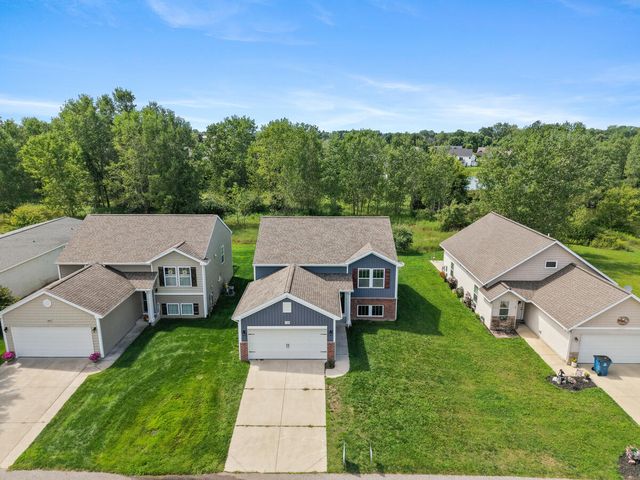 6605 Moss Lake Drive, Hudsonville, MI 49426