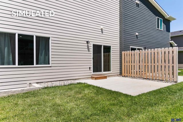 10661 Shore Front Drive, Lincoln, NE 68527
