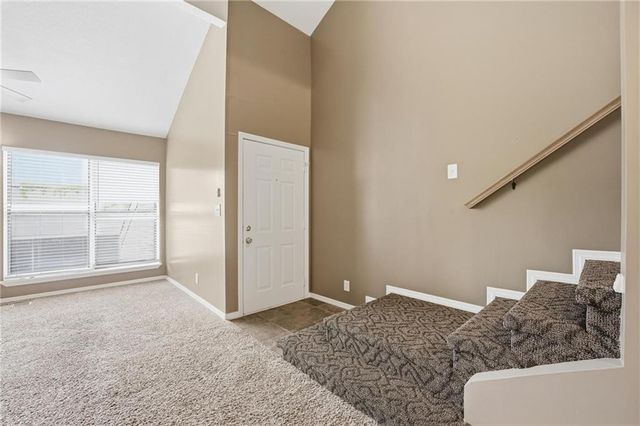 8861 W 106th Terrace, Overland Park, KS 66212
