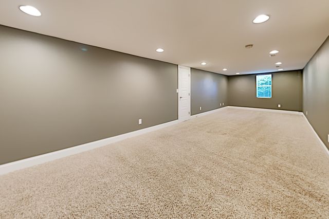 534 Whispering Hills Dr, Nashville, TN 37211