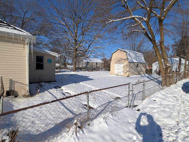 424 W 3rd Street, Anderson, IN 46016