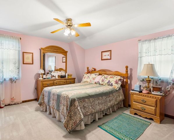 5 Forrest Rd, Westford, MA 01886