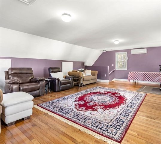 5 Forrest Rd, Westford, MA 01886