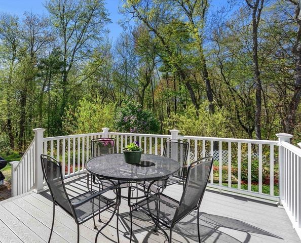 5 Forrest Rd, Westford, MA 01886