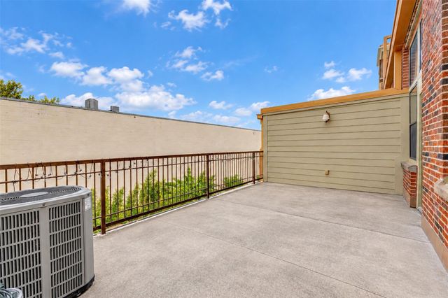 2323 Polk Street 205, Houston, TX 77003