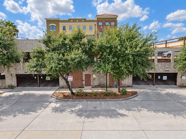 2323 Polk Street 205, Houston, TX 77003