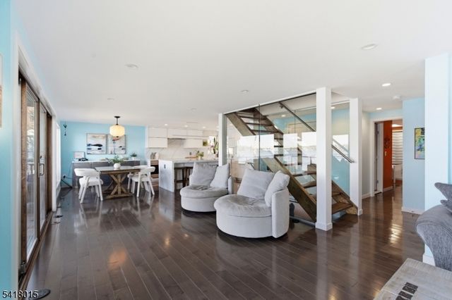 9 Balsam Pkwy, Sparta Twp., NJ 07871