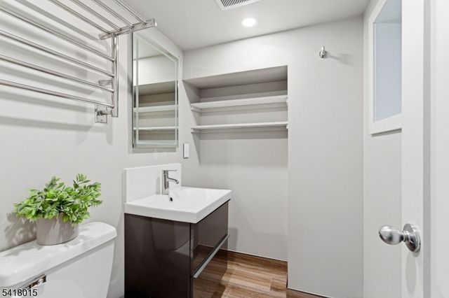 9 Balsam Pkwy, Sparta Twp., NJ 07871