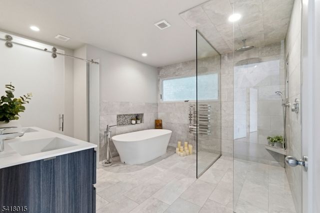 9 Balsam Pkwy, Sparta Twp., NJ 07871