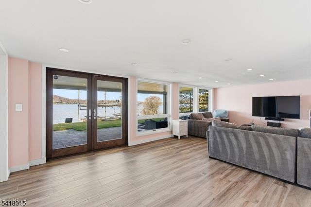 9 Balsam Pkwy, Sparta Twp., NJ 07871