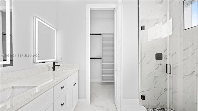 926 WINTERS ST E, Lehigh Acres, FL 33974